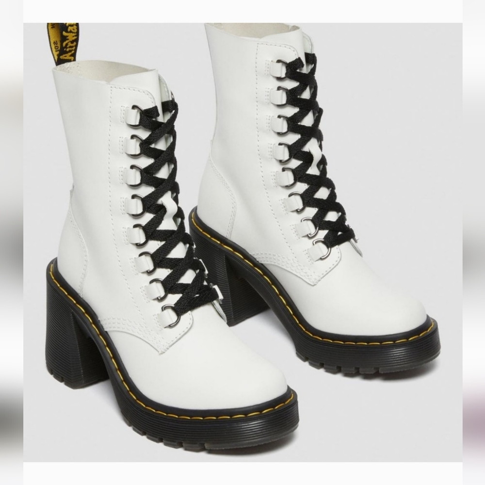 Doc Martens Chesney Combat Boots